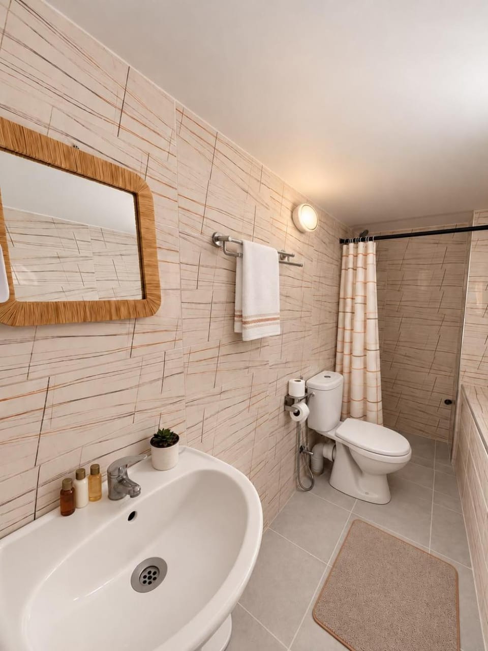 Shower, Bathroom, towels