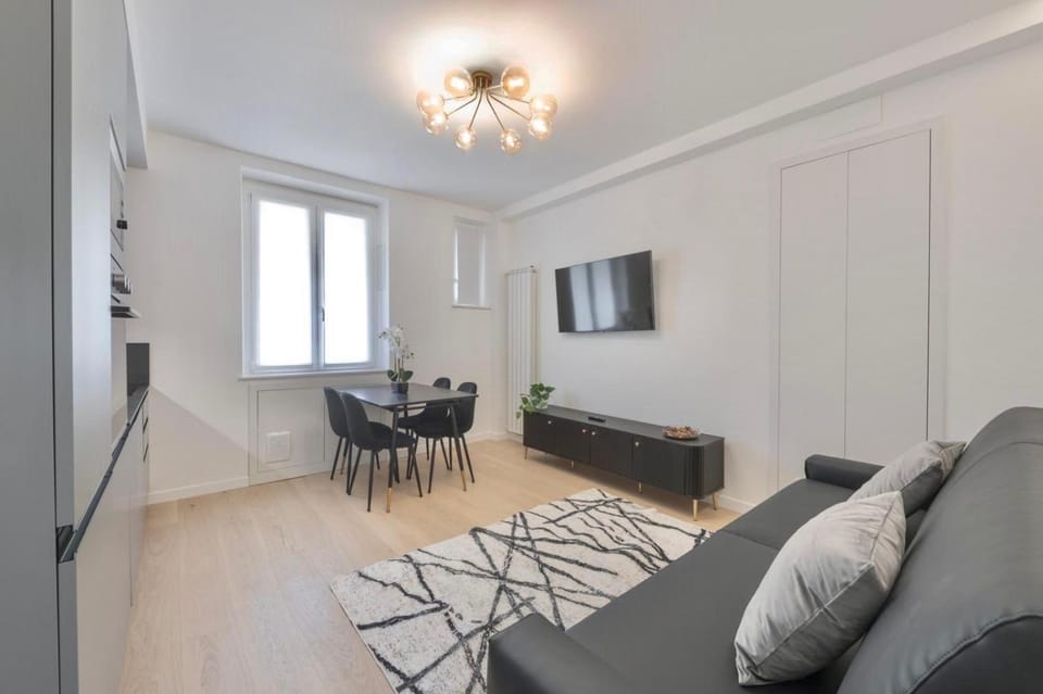 Milan Royal Suites Porta Venezia Apartment in Milan