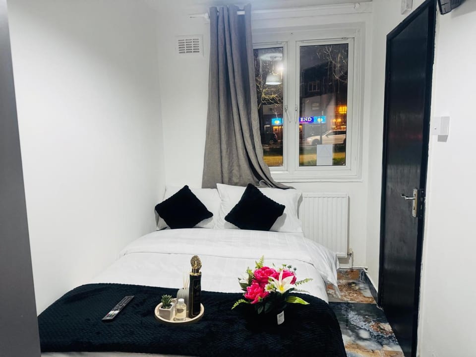 East London Suites 1 Bed and Breakfast in London Borough of Hackney
