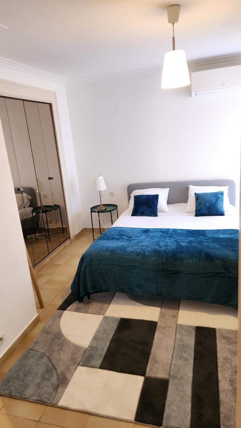 Le Rossini,Spacieux 3 pièces au coeur du centre ville d'Antibes Apartment in Antibes
