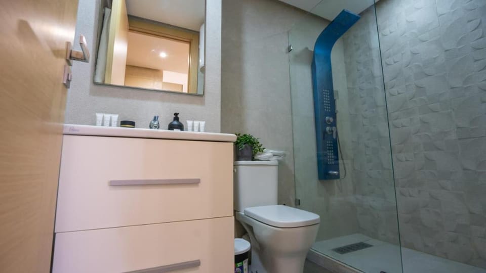 M25 Studio lumineux spacieux au coeur en face mosquee HASSAN II Apartment in Casablanca