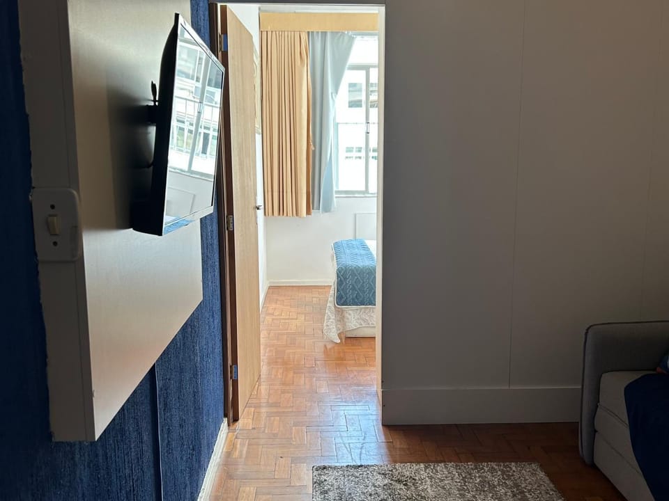 Studio confortável a 50m da Praia de Copacabana Apartment in Rio de Janeiro