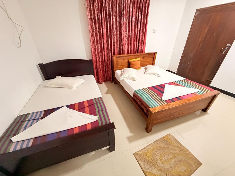 Tree House Bed and Breakfast in Sri Lanka