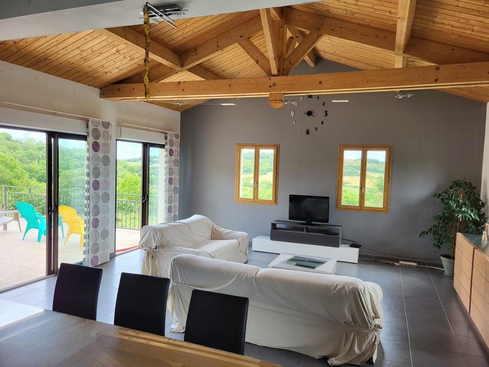 Property building, Living room