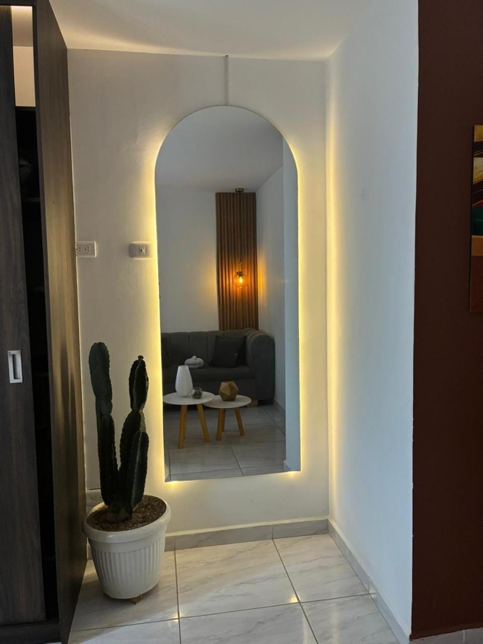 Apto moderno en centro de Pereira con iluminación premium Apartment in Dosquebradas