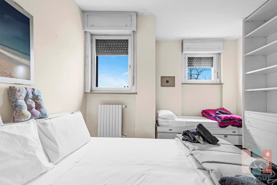 LAB17 Ampio e luminoso appartamento per 7 a Milano Apartment in Milan