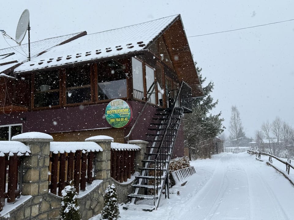 Guesthouse Karpaty House in Ukraine
