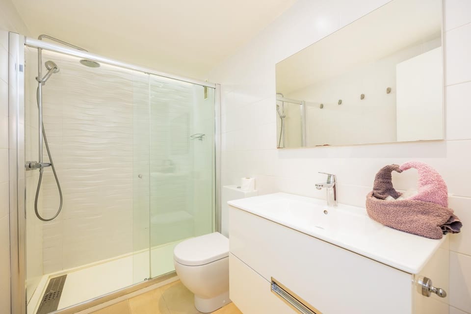Bathroom, Living room