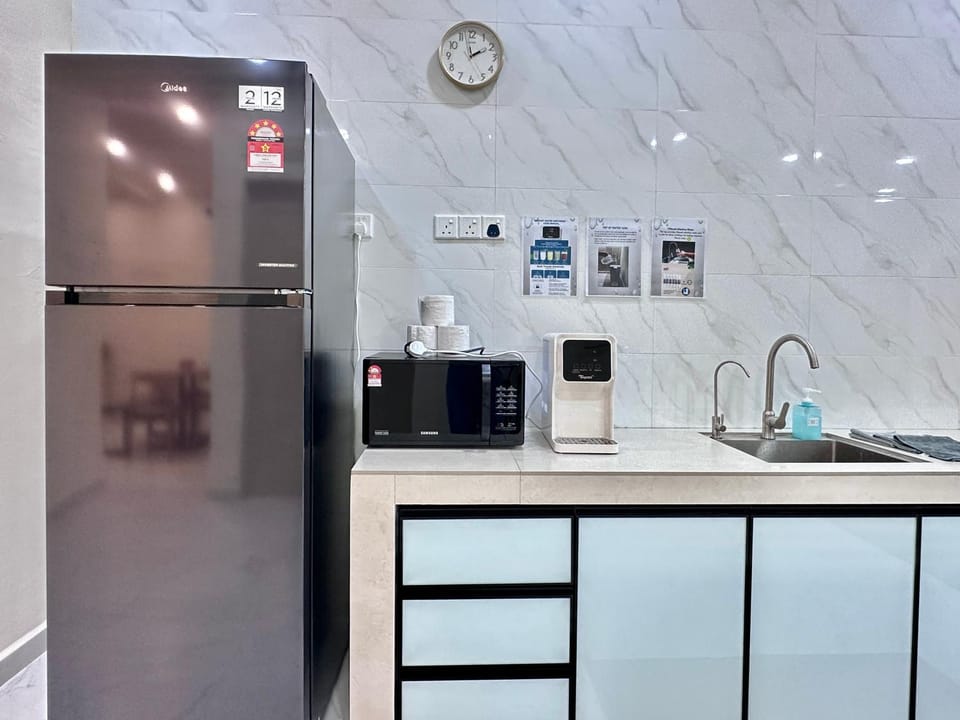 Coffee/tea facilities, Kitchen or kitchenette, minibar