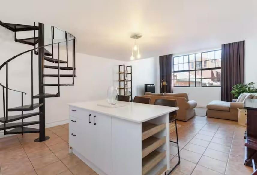 Apartment in De Waterkant - New York Style Loft Apartment in Cape Town