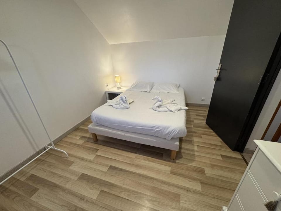 Duplex fonctionnel Gouvieux proche gare Apartment in Chantilly