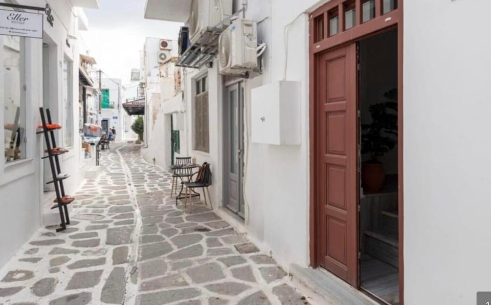 Paroikia Pebble Apartment in Paros