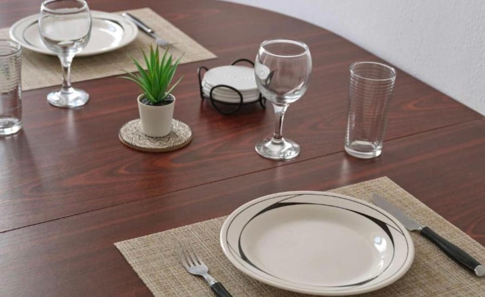 Dining area, Food