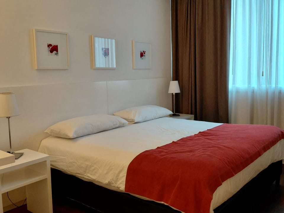 HABITAE SENIOR SUITES ex Rental Suites Pilar Apartment in Pilar
