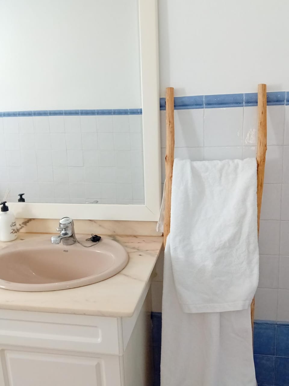 El ático de Charly, 1 minuto metro Apartment in Valencian Community