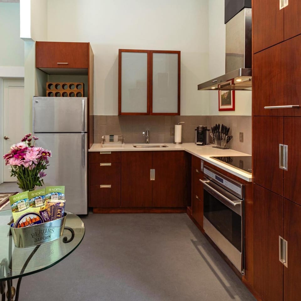The Inn 81 North-Suite 1 Apartment in Ellenville