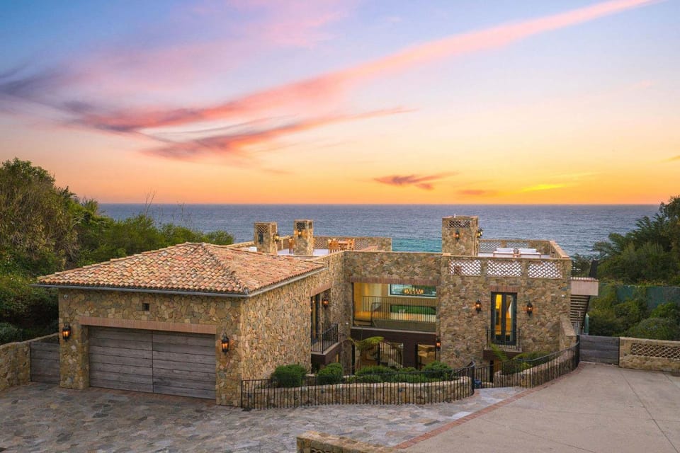 Casa di Pietra by Stay Awhile Villas House in Malibu