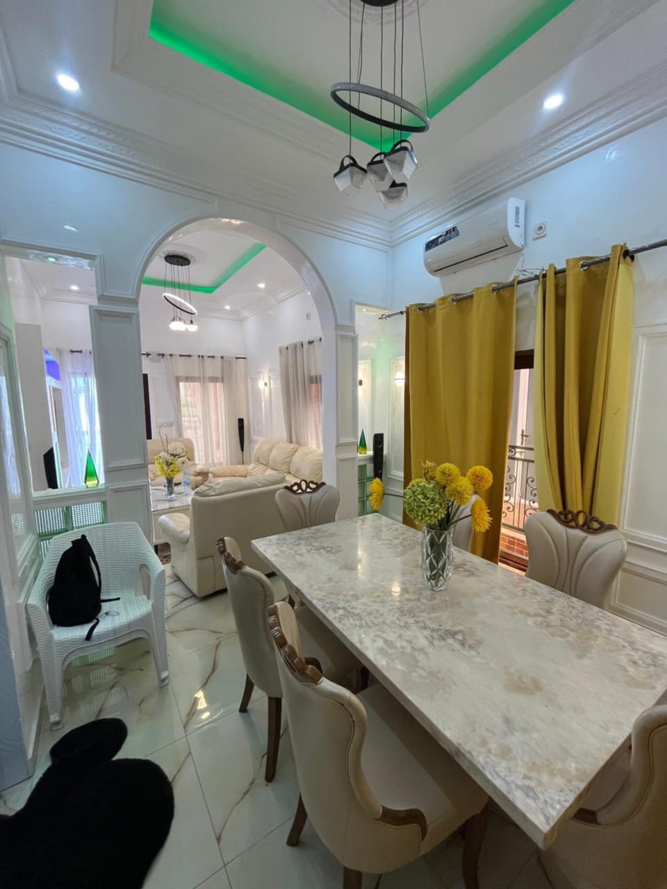 Dining area, air conditioner