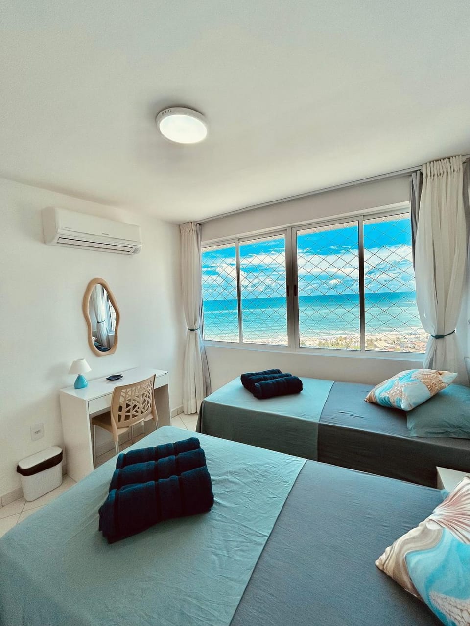 View (from property/room), Photo of the whole room, Bedroom