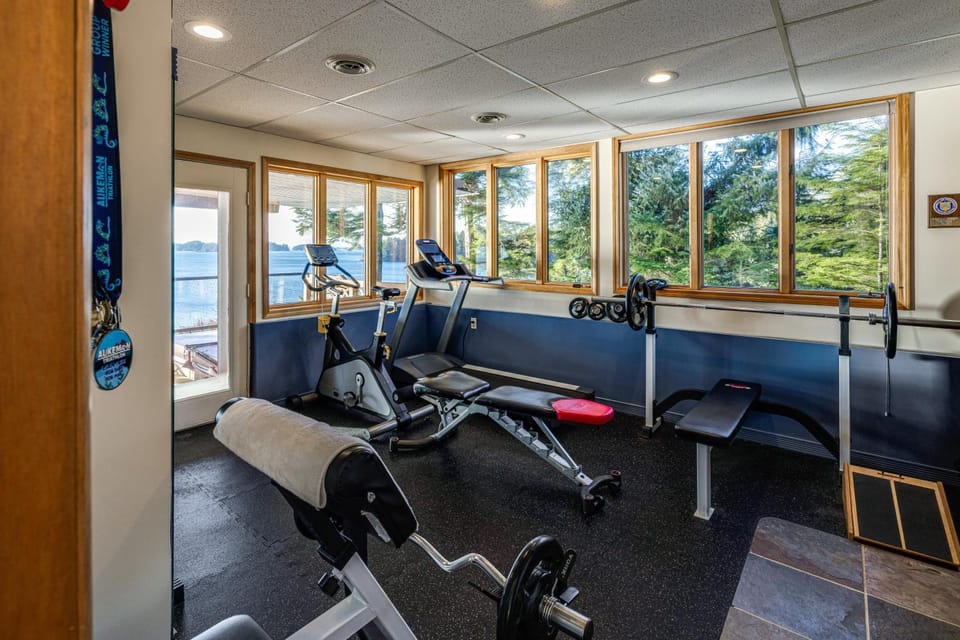 Hot Tub & Whale Watching! Scenic Sitka Escape House in Sitka