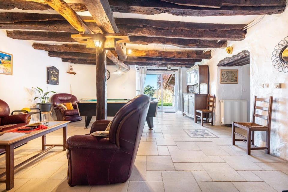 Property building, Living room