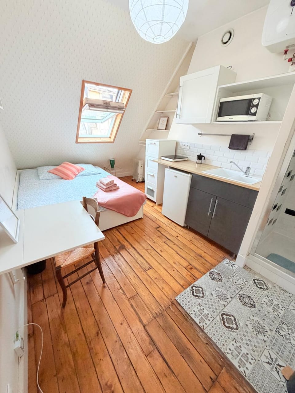 Place Central économique 3 min Arc de Triomphe Vacation rental in Paris