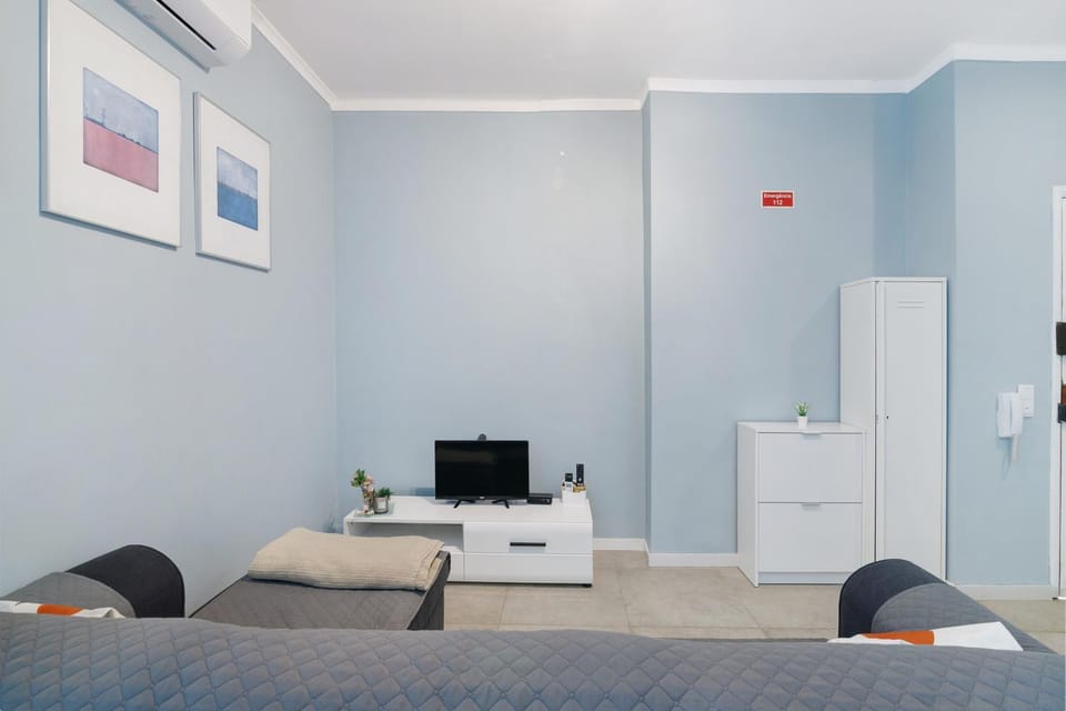 Property building, Living room, Bedroom