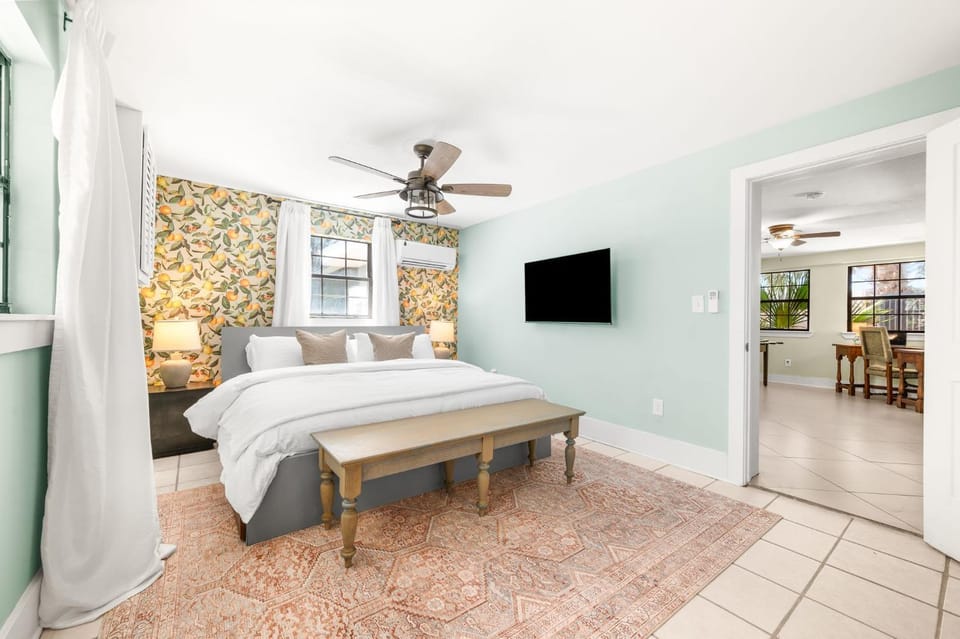 Davis Shores 4BR Getaway Near Downtown House in Saint Augustine
