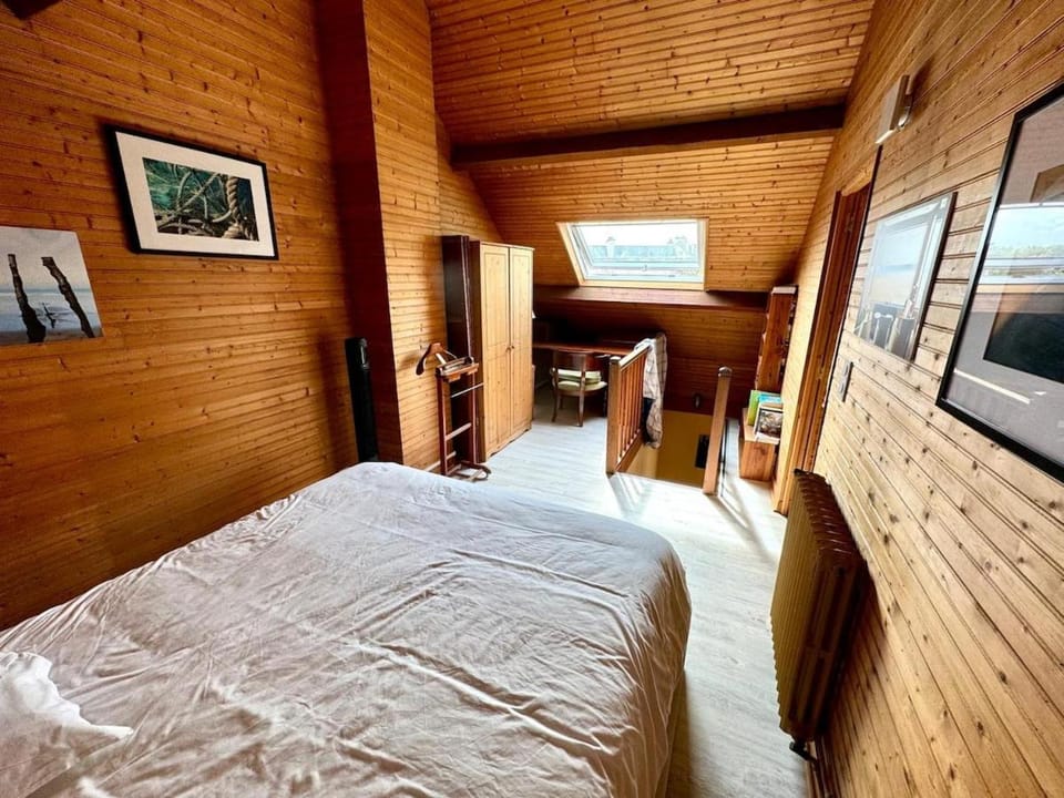 Maison avec jardin proche de la mer 5 à 7 personnes House in St-Malo