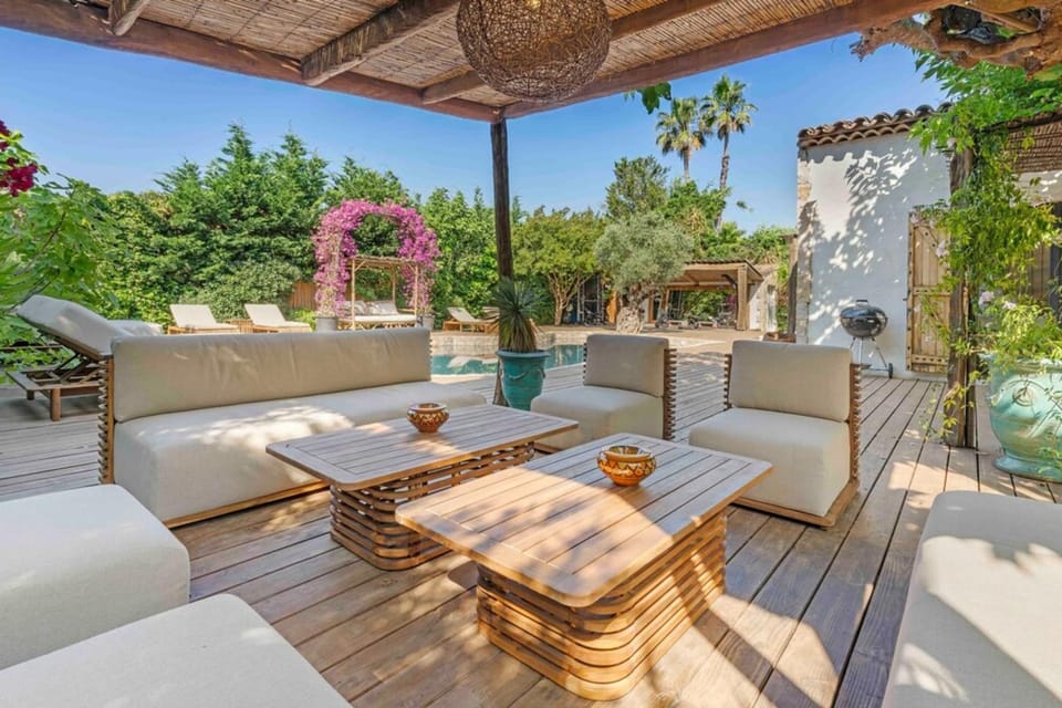 Villa - 250 m - 5 bedrooms - Pool - St Tropez Gulf Villa in Grimaud