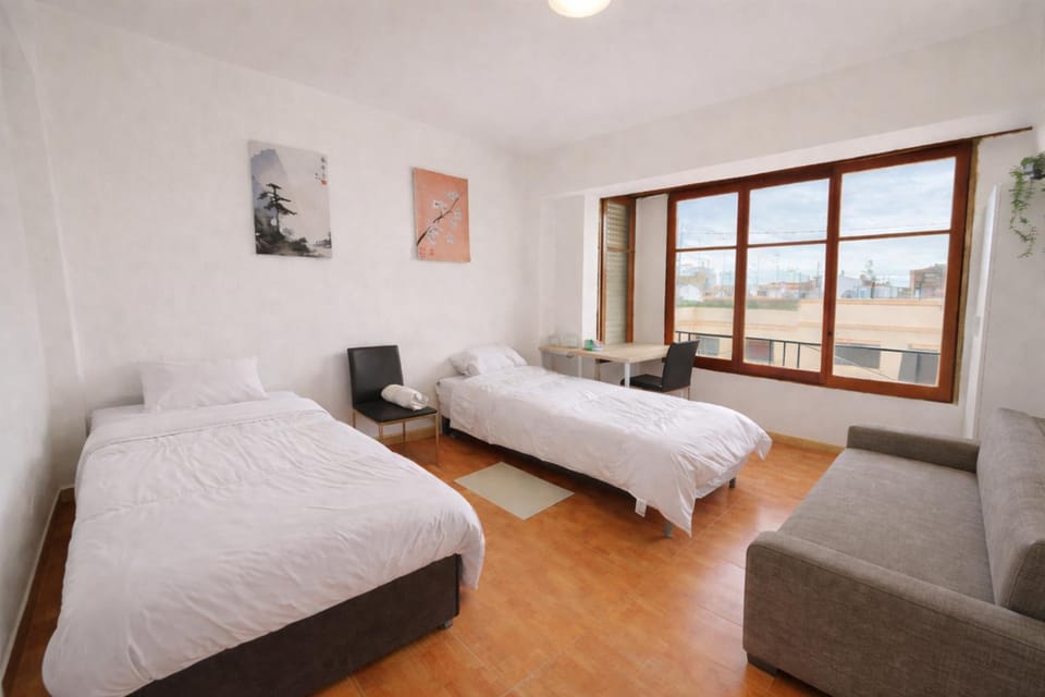 Bed, Bedroom