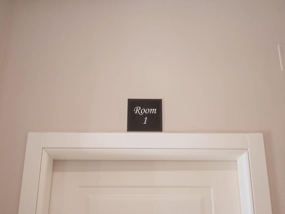 View (from property/room), Logo/Certificate/Sign