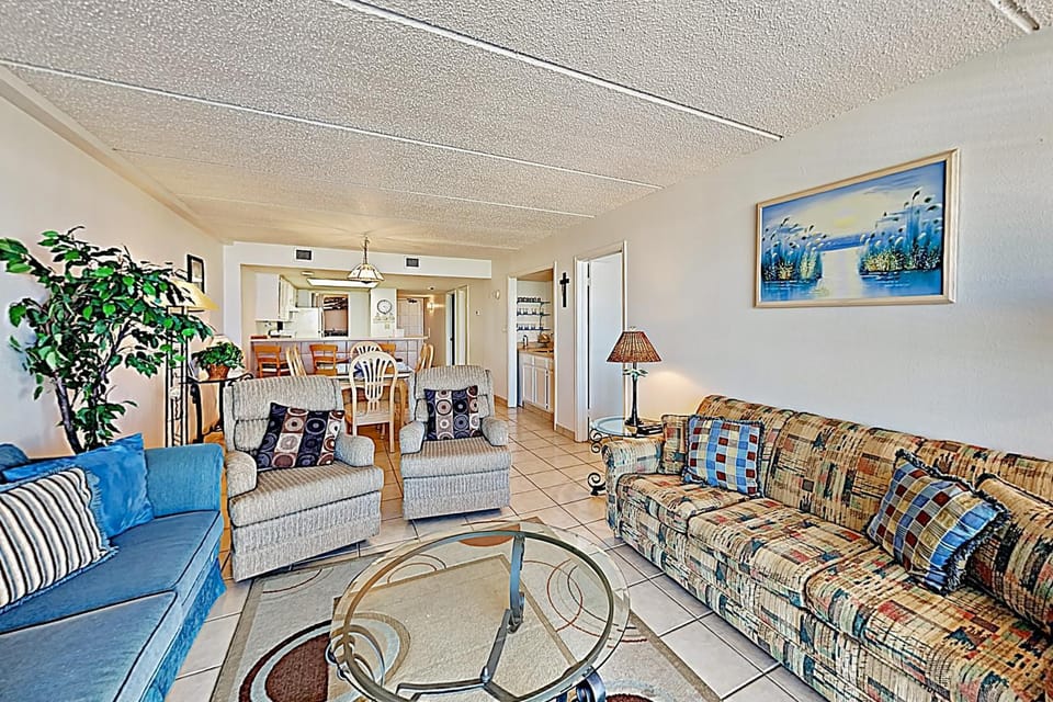 Gulf-View Resort Retreat: Suntide III - Unit 209 House in South Padre Island