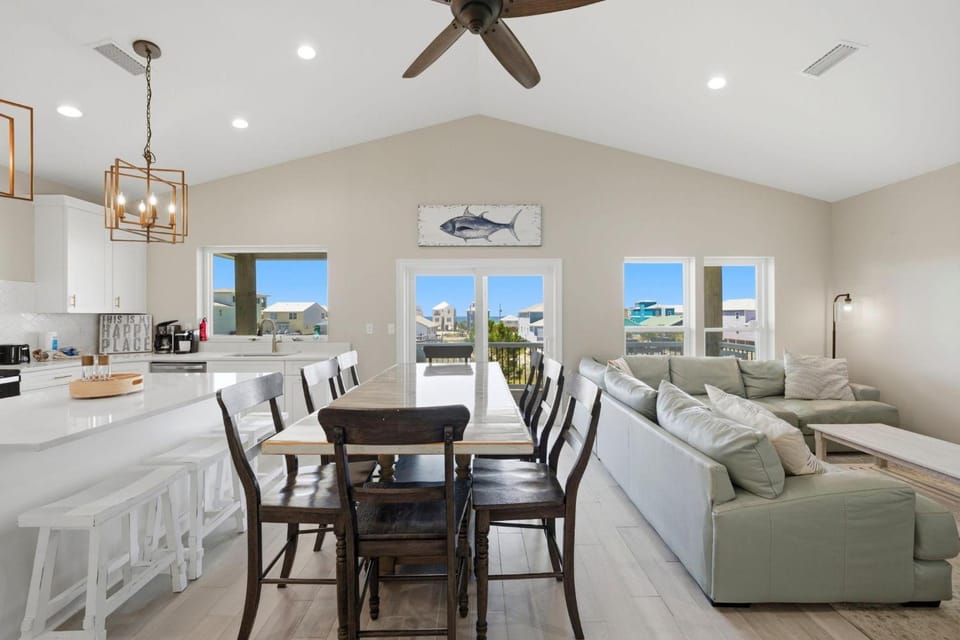 Sandy Pines House in West Beach