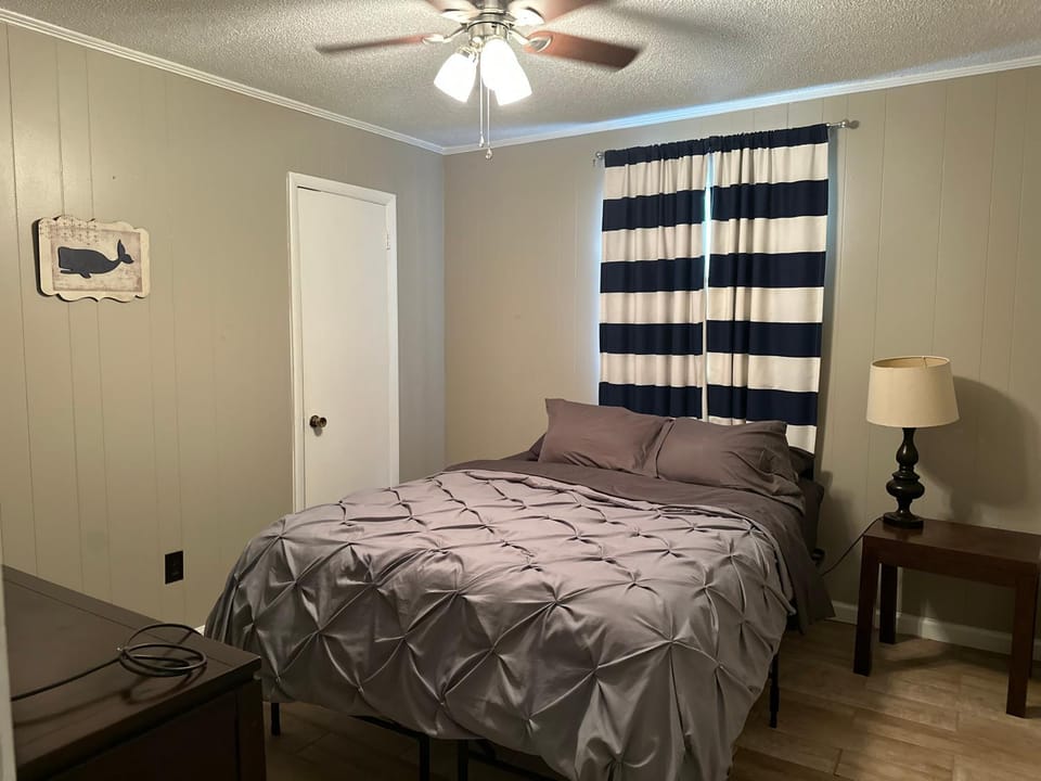 Red Wolf Den Apartment in Jonesboro