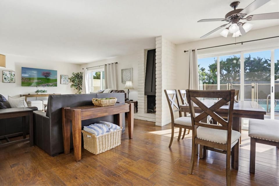 OC Ultimate Family Escape By Rather Be Properties House in Laguna Hills