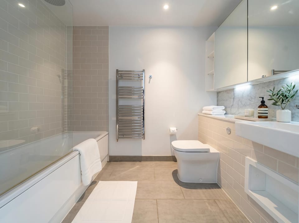 Toilet, Bathroom, Bath, towels