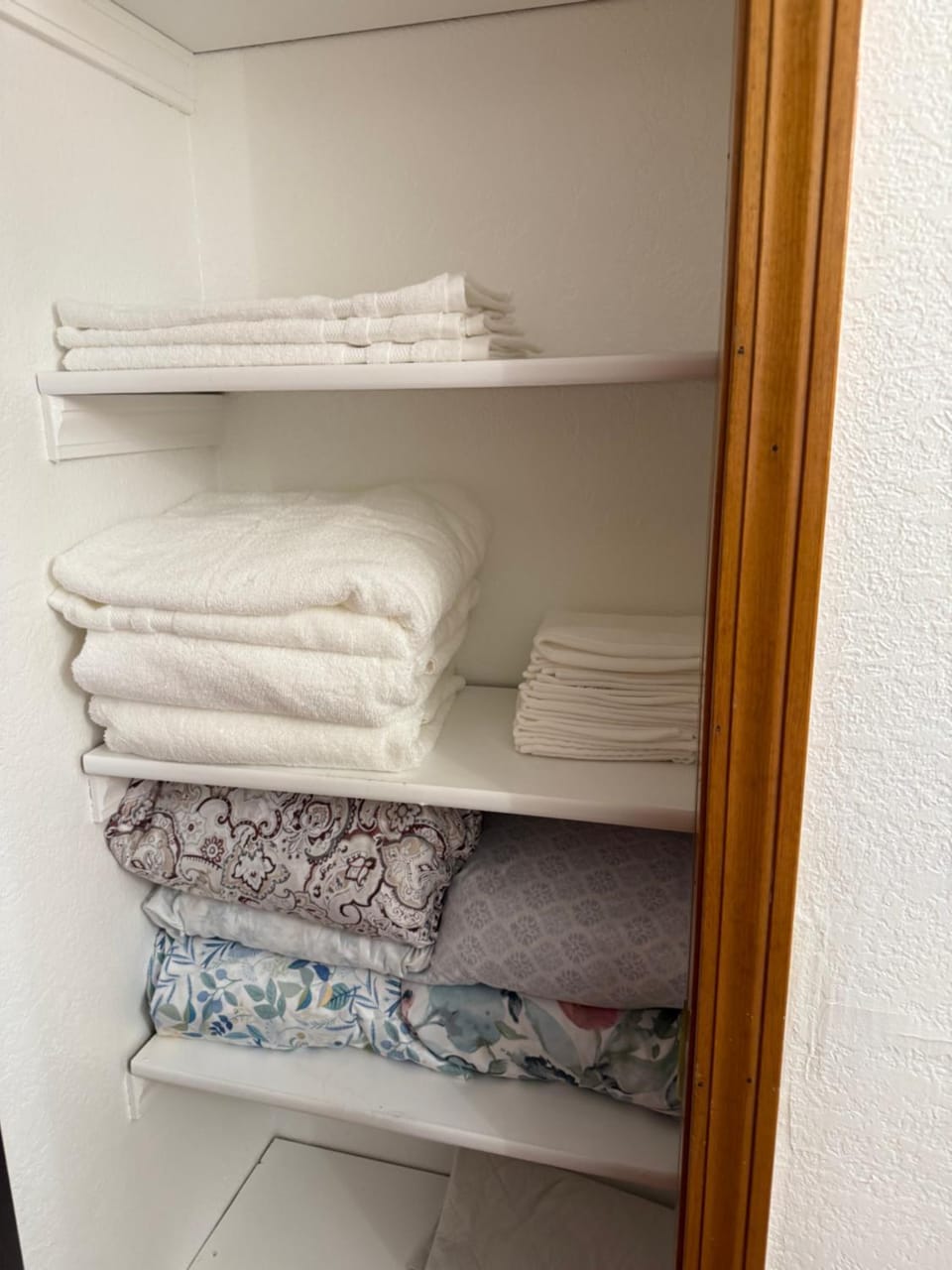 The Cozy Corner Apartment in Anchorage