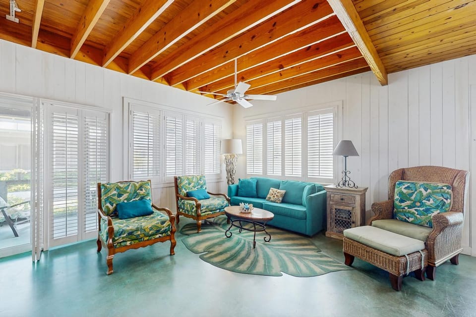 Coastal Hideaway House in Port Aransas