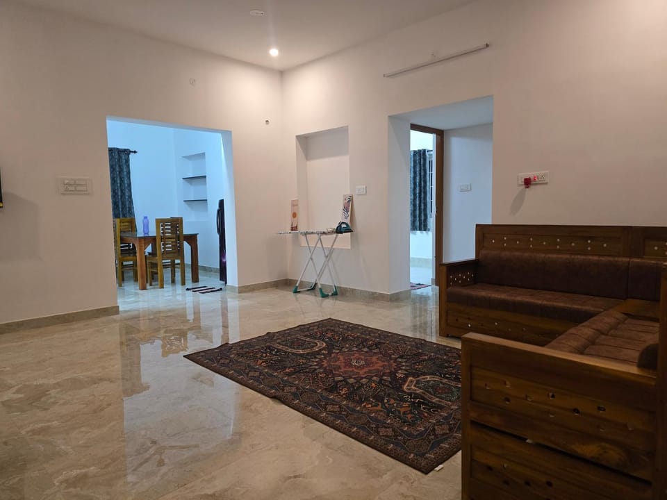 Eachanari Karpaga Rathinam Residency By Shivalaya Stays Villa in Kerala
