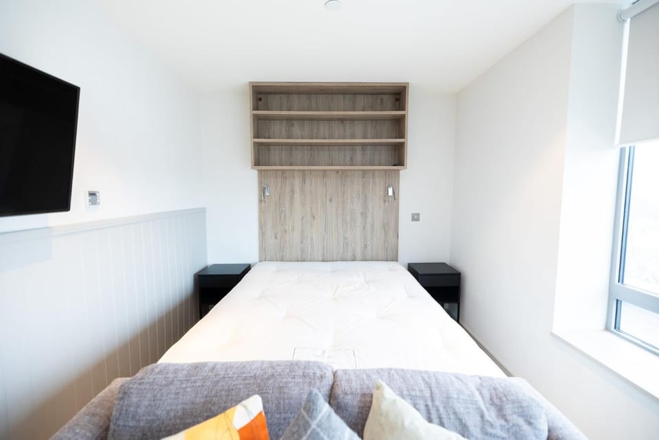 Bed, Bedroom