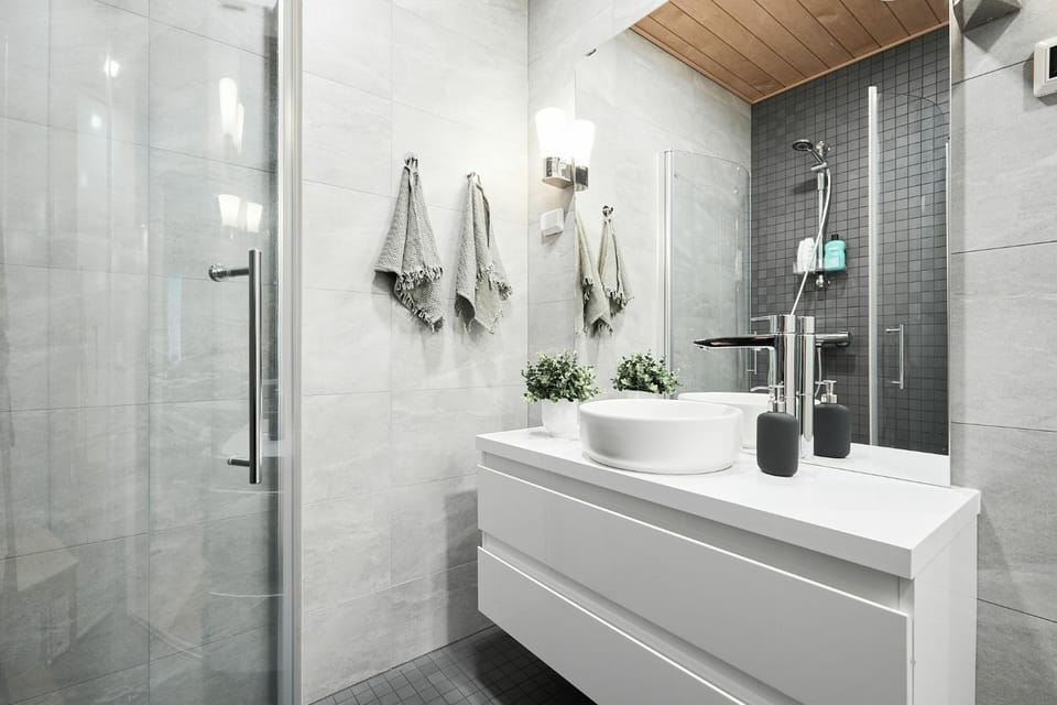Shower, Bathroom
