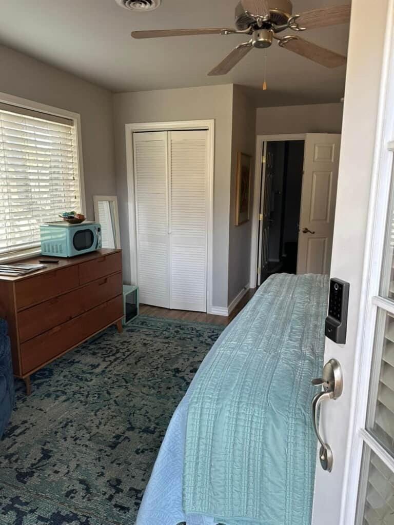 The Dandelion SV-Drift. B&B, Reimagined Bed and Breakfast in Hailey