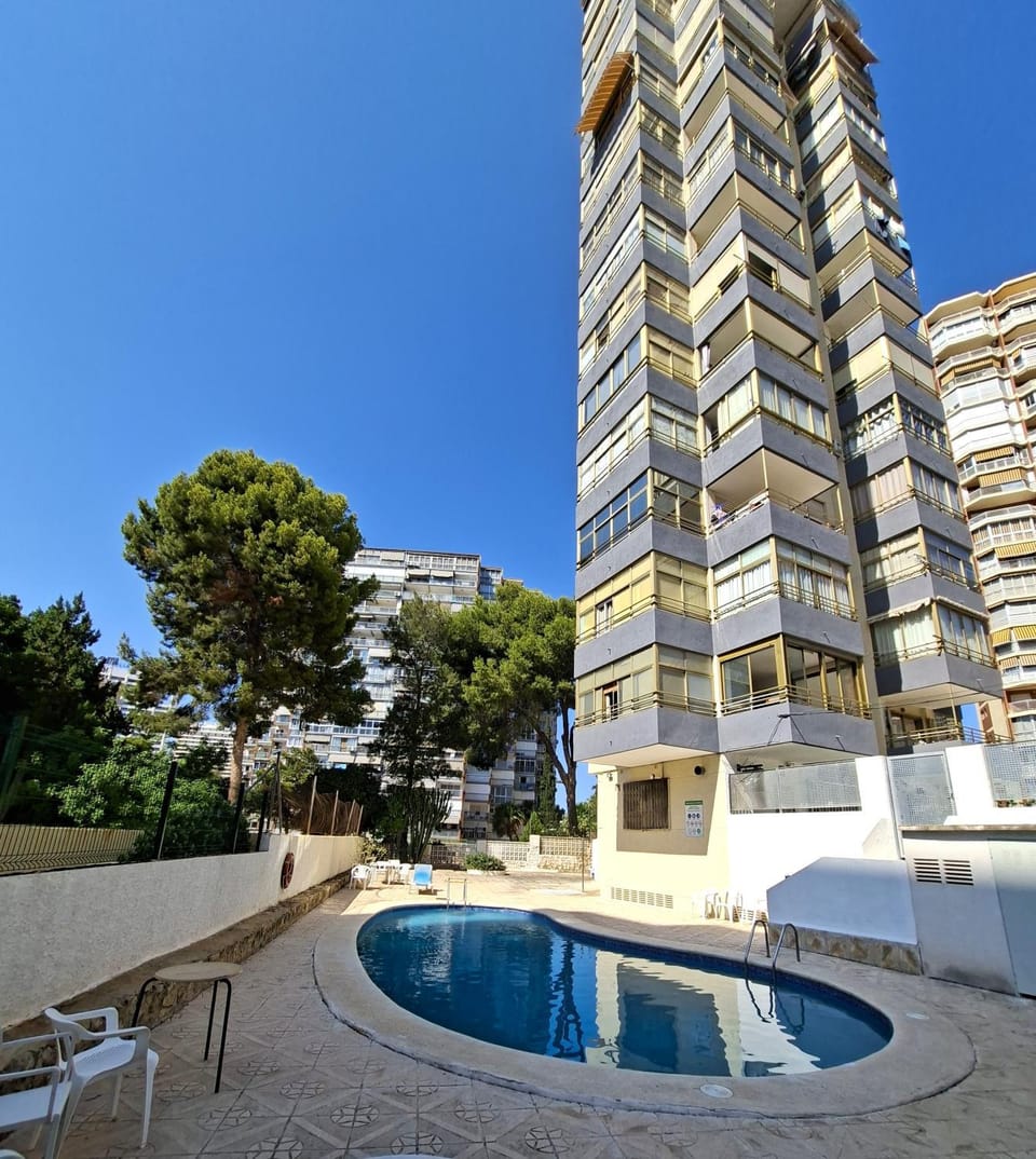Property building, Swimming pool