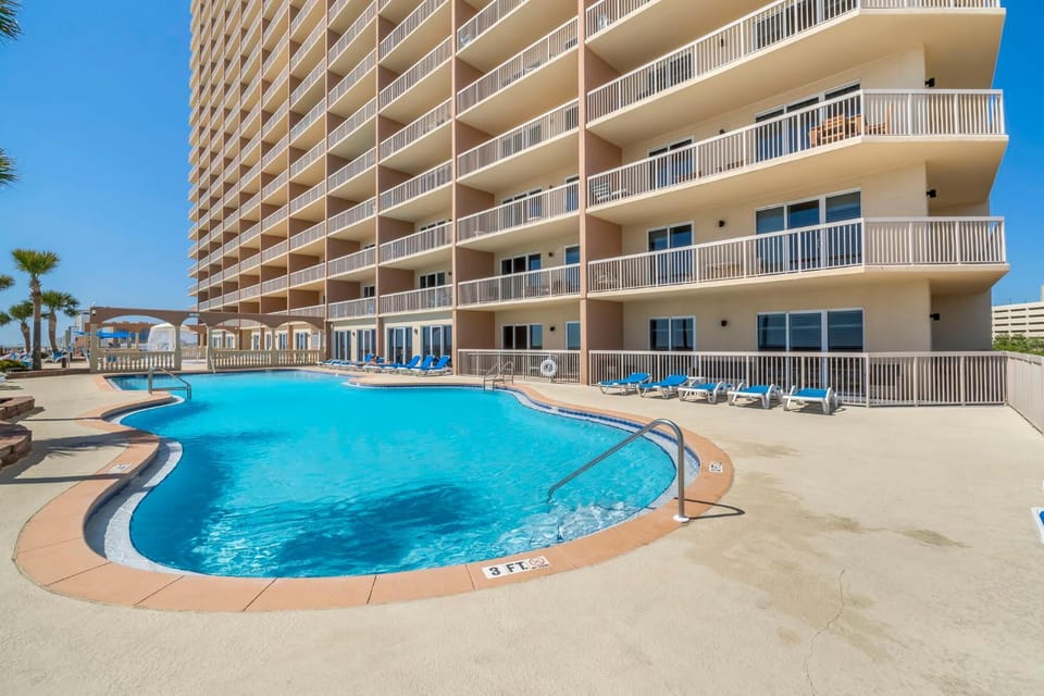 Pool view