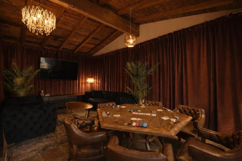 Game Room, TV and multimedia, Lounge or bar