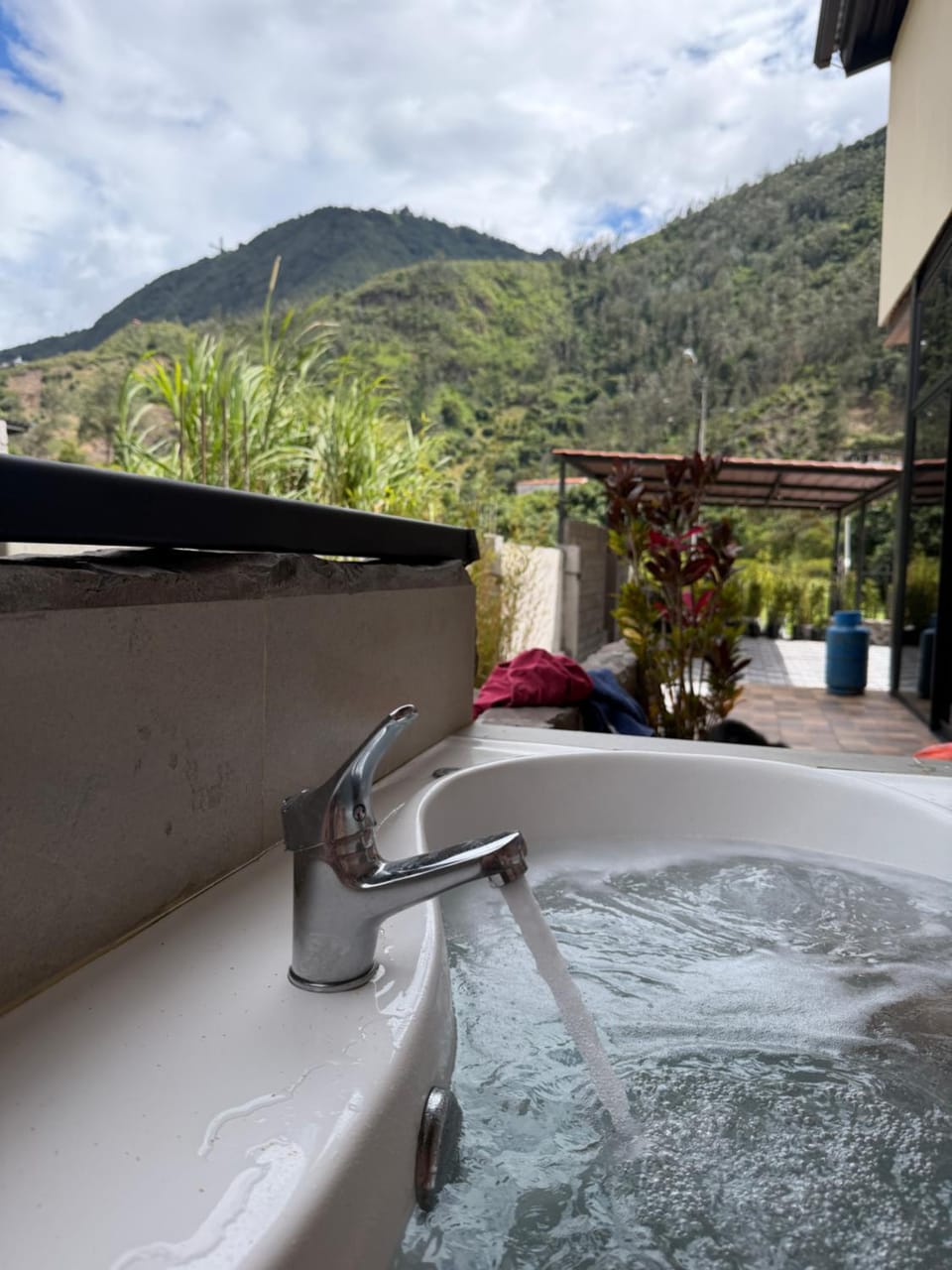 Hot Tub, Mountain view