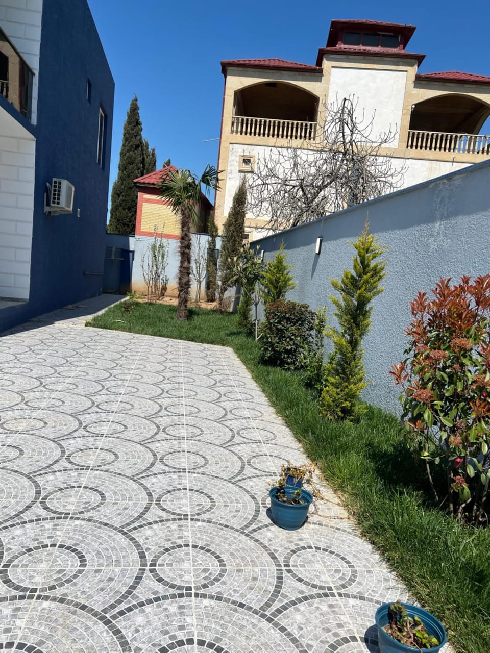 Novxanı family villa Villa in Baku, Azerbaijan