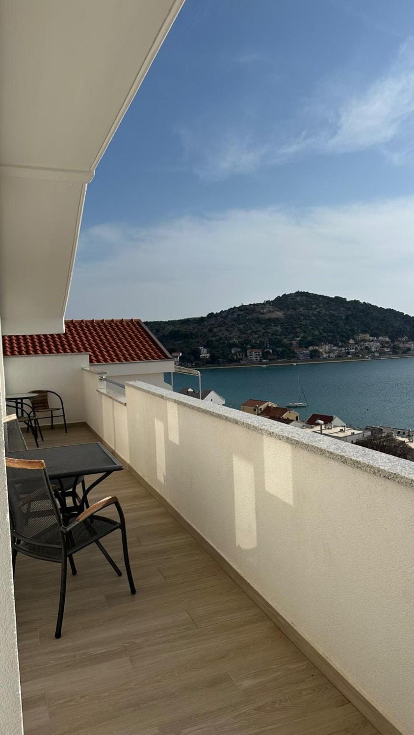 View (from property/room), Balcony/Terrace, Sea view