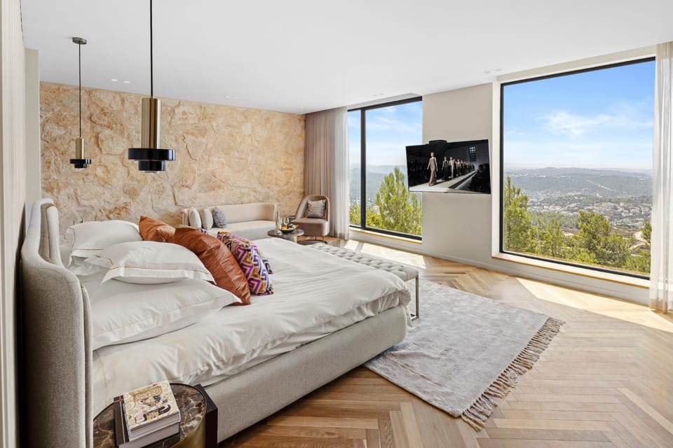 Natural landscape, Bedroom